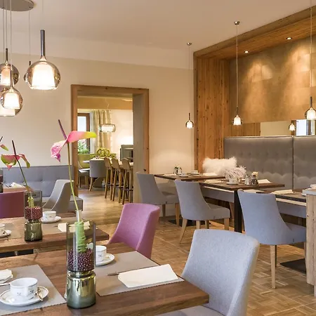 Garni Berghof Hotel
