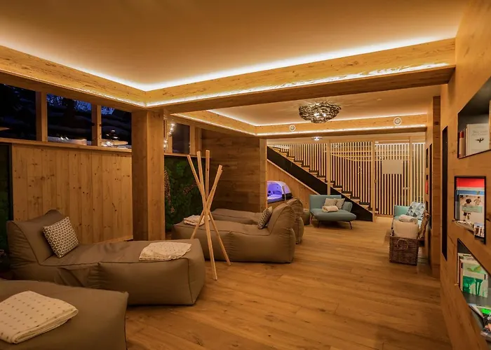 Hotel Garni Berghof 3*