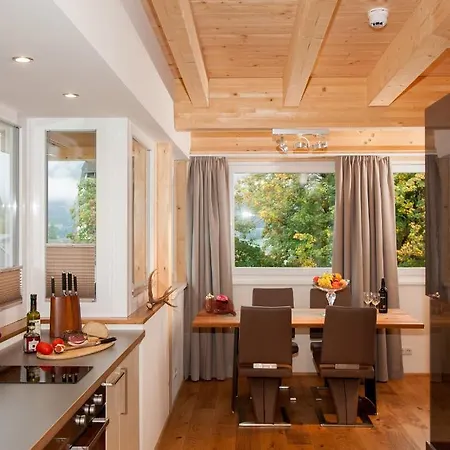 Garni Berghof Hotel 3*